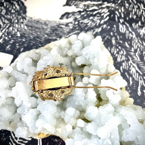 🖤 Vintage Barrette 🖤 Unique Brass Hair Clip Glass Flowers Folk Gold Black 🌼🌺 - Picture 2 of 5